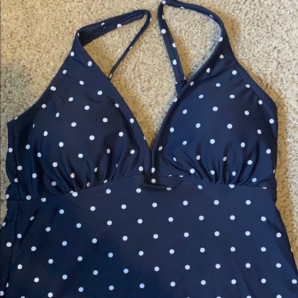 Two piece bathing suit - Picture 4 of 5